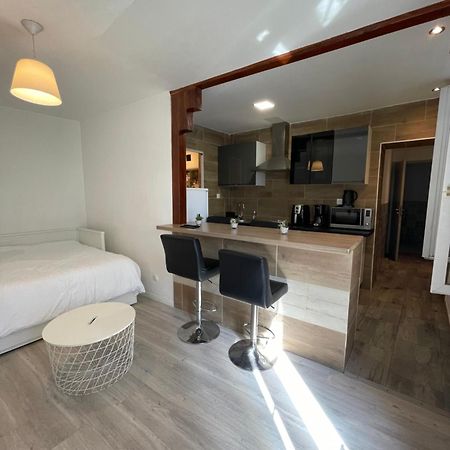 ✭✭✭ Appartement Chaleureux Proche Paris ✭✭✭ Рони-су-Боа Екстериор снимка