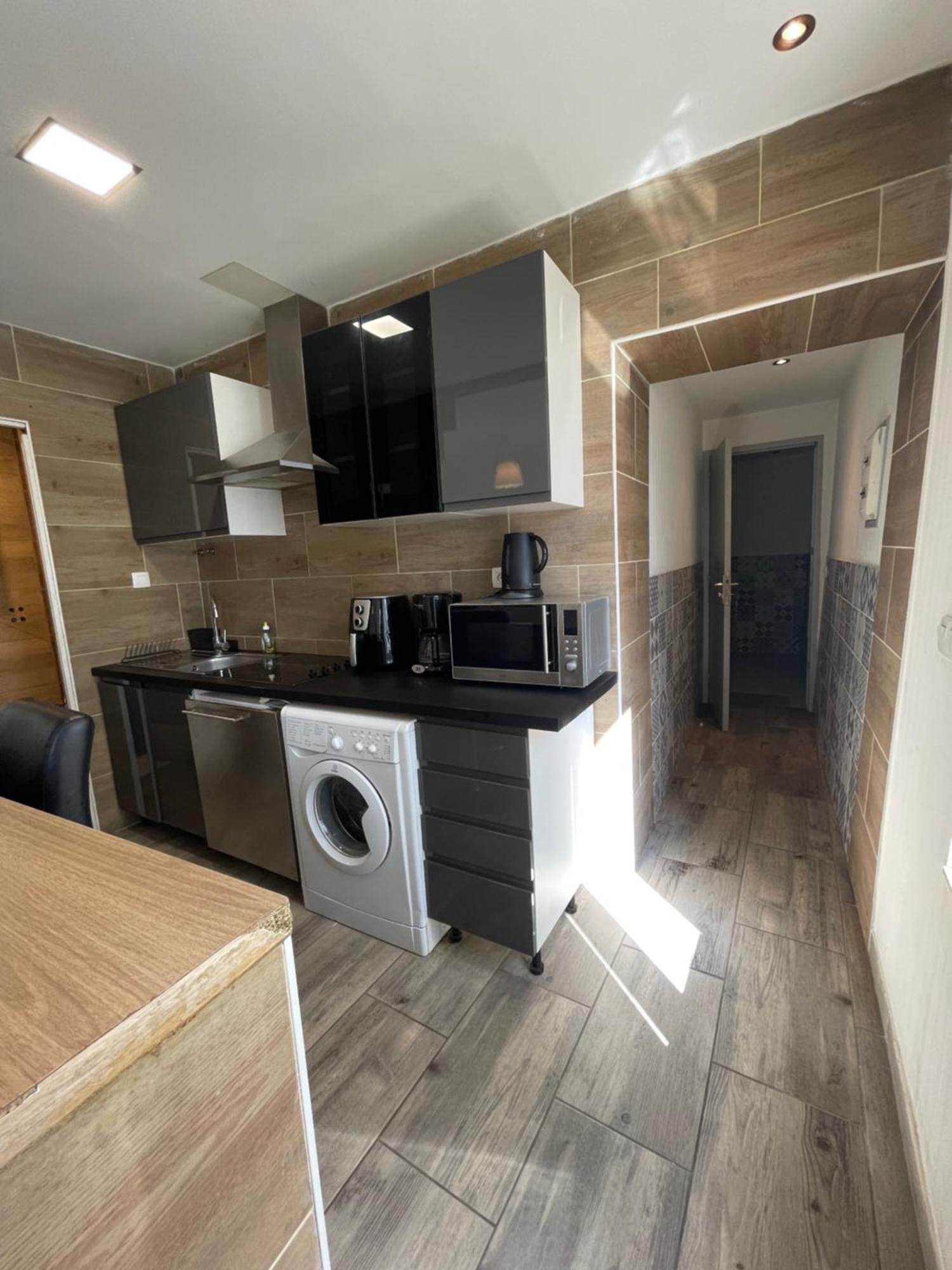 ✭✭✭ Appartement Chaleureux Proche Paris ✭✭✭ Рони-су-Боа Екстериор снимка